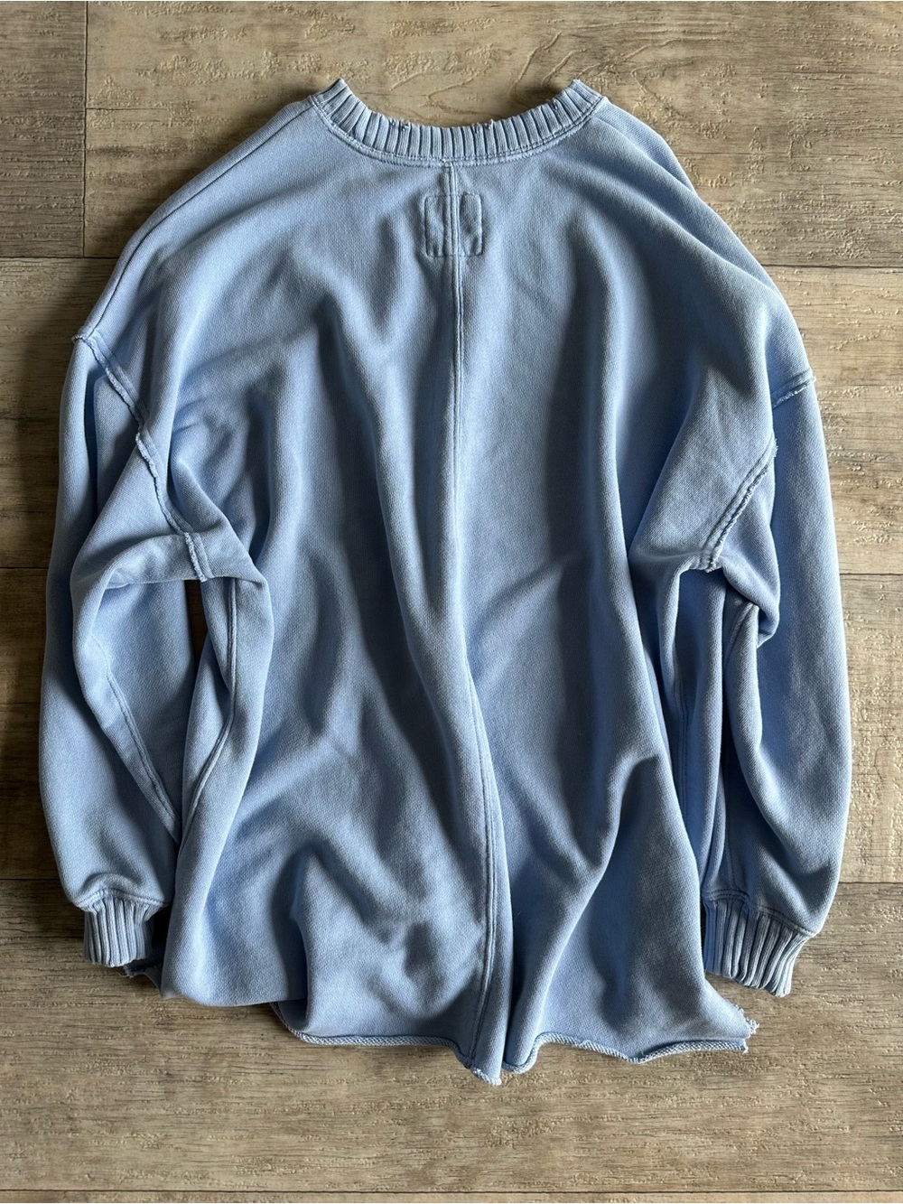 Aerie Oversized Crewneck Sweatshirt Baby Blue XS - Picture 2 of 4
